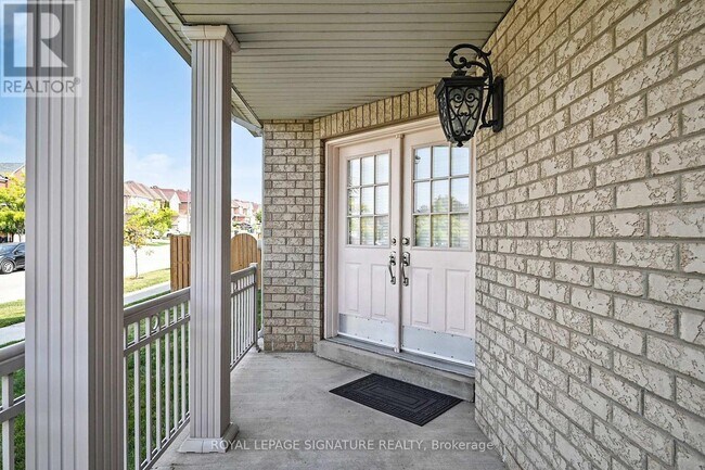 Photo - 6509 Valiant Heights