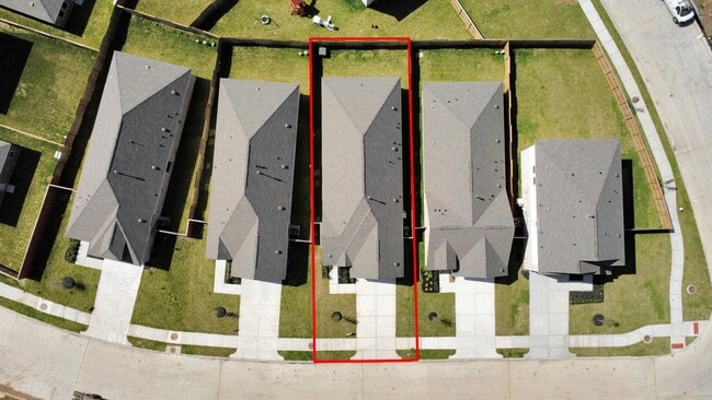 Building Photo - 1058 Blue Stone Dr