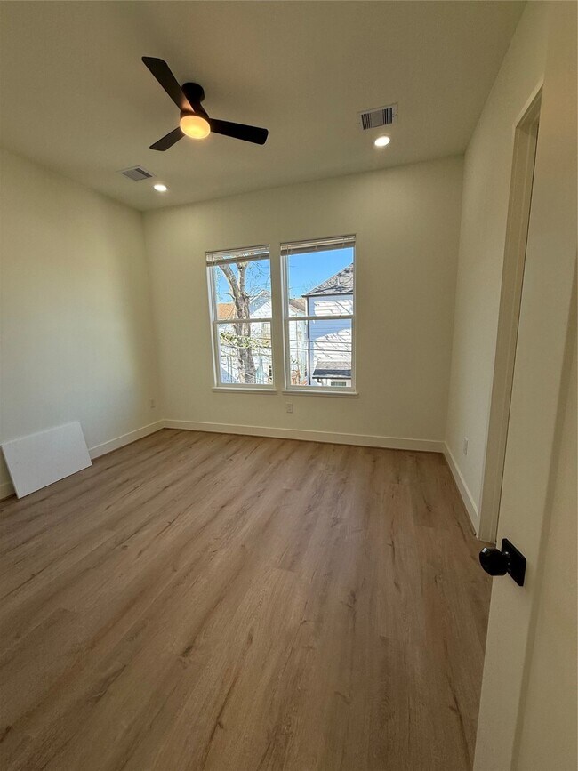 Photo - 1815 McKee St Unit A