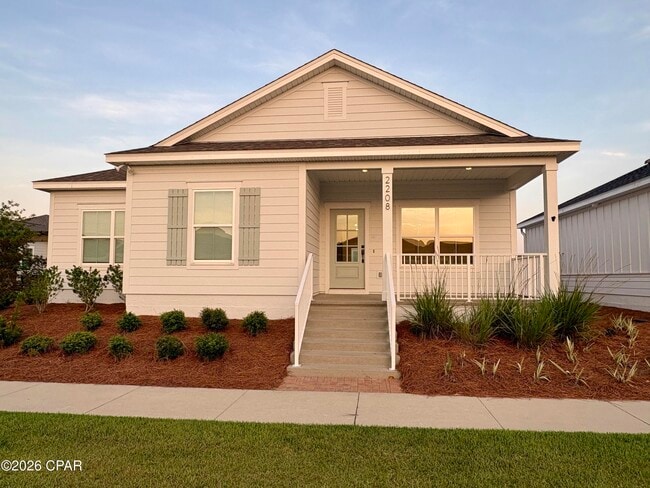Photo - 2208 Warbler St
