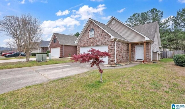 Photo - 5270 Cottage Ln