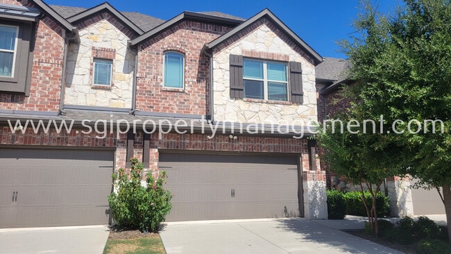 Building Photo - 709 Lowveld Dr