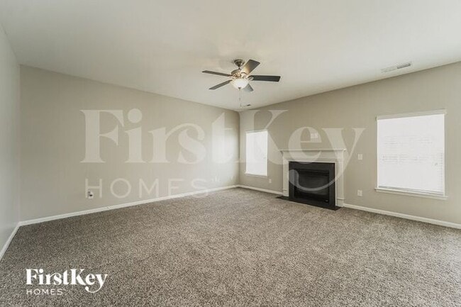 Photo - 5334 Hackberry Ln SW