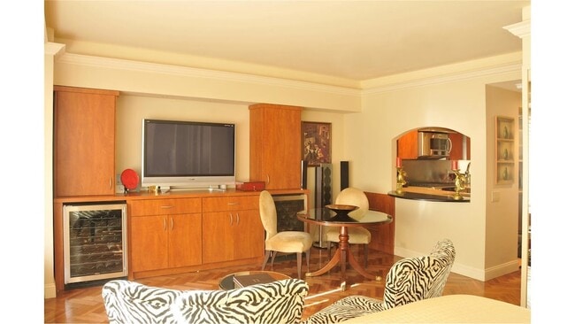 Building Photo - 150 W 56th St Unit 3509