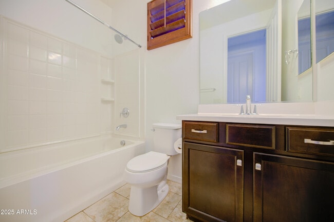 Building Photo - 15424 N 22nd Ln Rental
