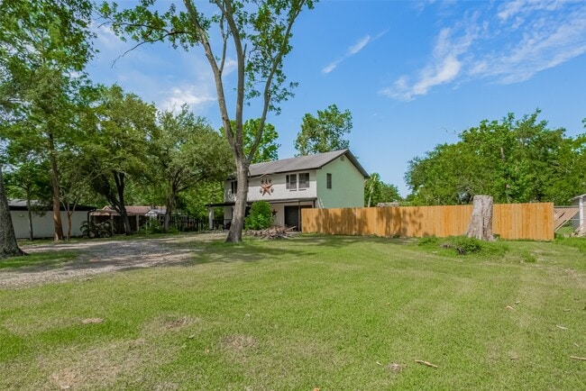 Photo - 5514 Avenue M