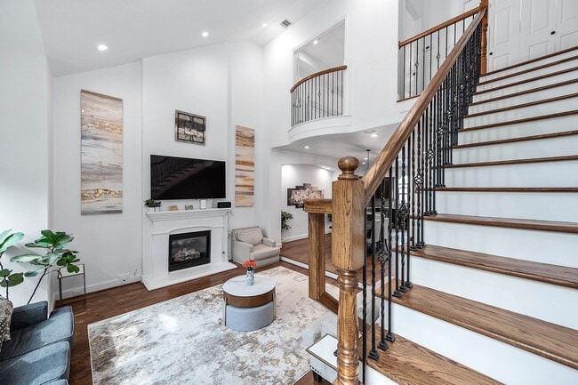 Photo - 620 Westcott St