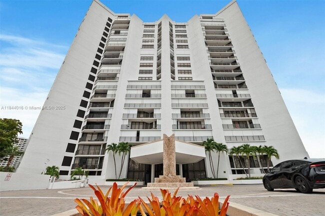 Building Photo - 300 Three Islands Blvd Unit 707 Rental