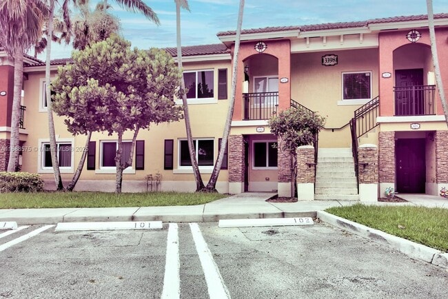 Photo - 3398 NE 9th Dr Unit 102