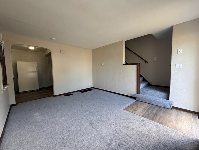 Photo - 1751-1753 E Frankfort St Unit 1753
