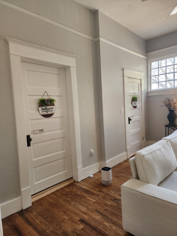 Photo - 343 Adelle St Unit 1 (First floor, left bedroom)