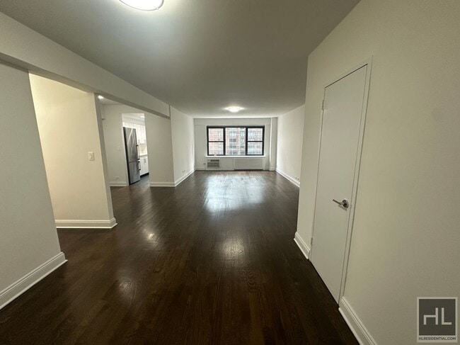 Building Photo - EAST 57 STREET Unit 14C