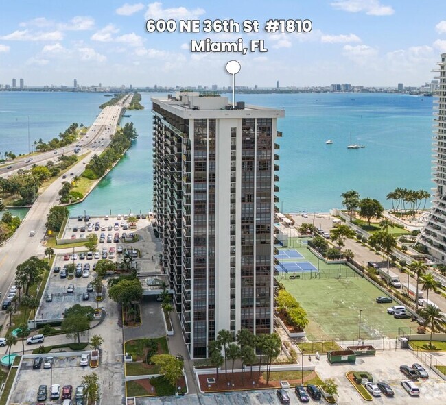 Building Photo - 600 NE 36th St Unit 1810 Rental