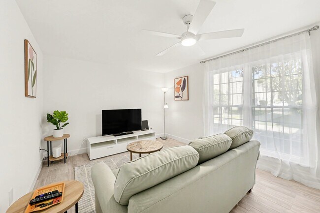 Photo - 867 Colony Dr Unit 99