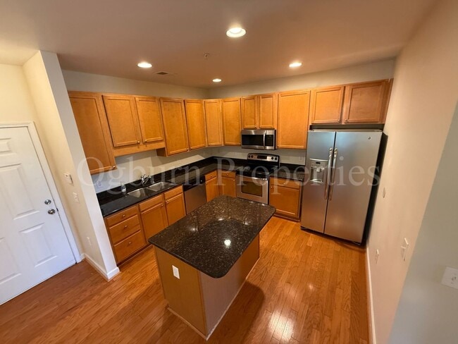 Photo - 2BR/2BA Condo, Convenient to University Pkwy & Hwy 52