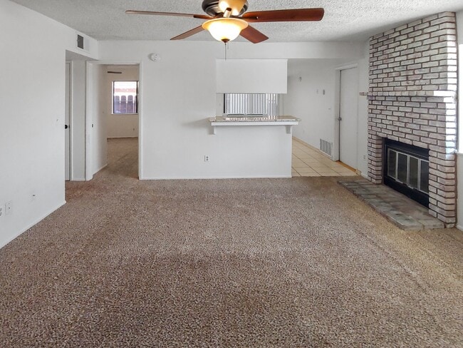 Photo - 936 W Graaf Ave Unit B