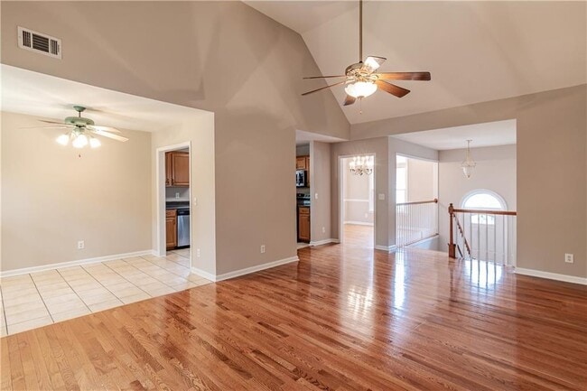 Photo - 705 Oxford Crest Ct NW