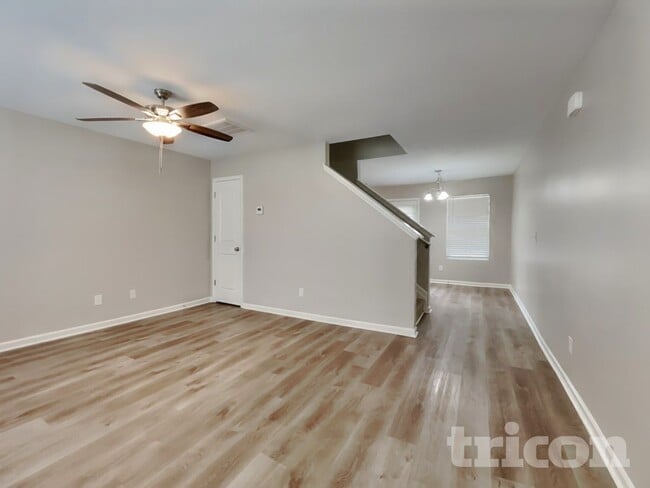 27 Anna Maria Ct