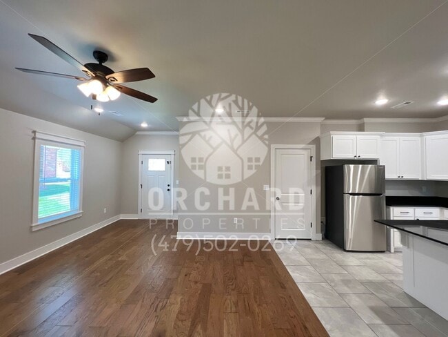 Photo - 591 Bradford Dr Unit A