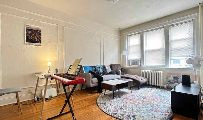 Photo - 1690 Commonwealth Ave Unit 2