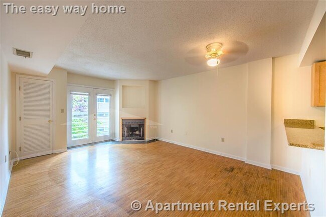 Photo - 345 Franklin St Unit #505