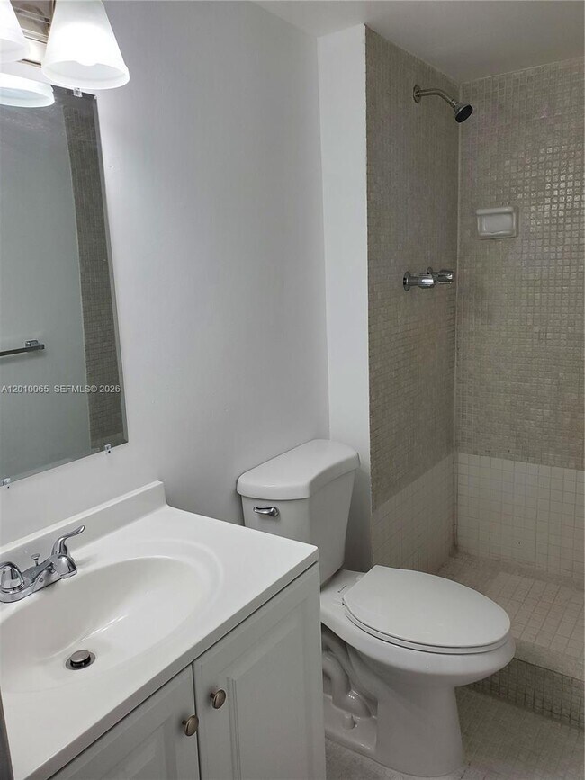 Photo - 496 NW 165th St Unit D-412