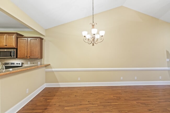 Photo - 1624 Brook Hollow Dr