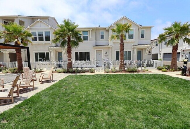2406 Haley Pt Dr Unidad 102