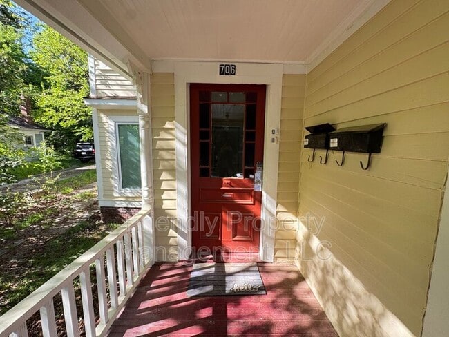 Photo - 706 Walker Ave