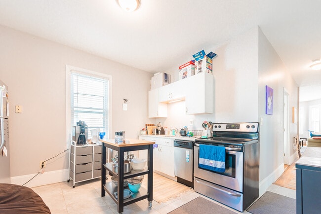 47 Cornwall St Unit 1