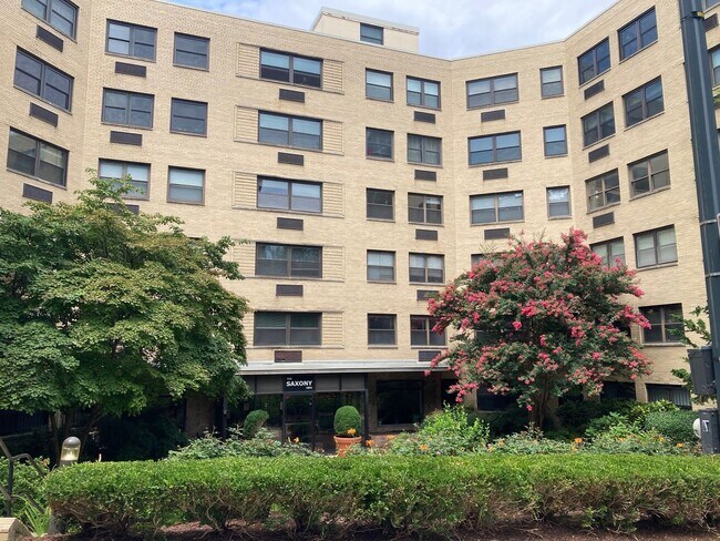 Building Photo - Fantastic Studio in Adams Morgan - Utiliti... Unit 209 Rental