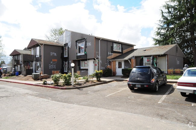 Photo - Duck Country - Dunhill Apartments