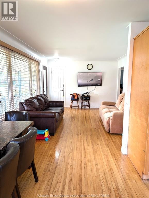 Photo - 3456 Everts Ave
