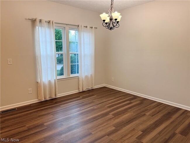 Photo - 5055 Lake Forest Dr