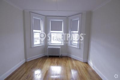 Building Photo - bedroom in Boston MA 02215 Rental