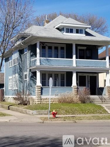 Building Photo - 777-779 Hague Ave Rental