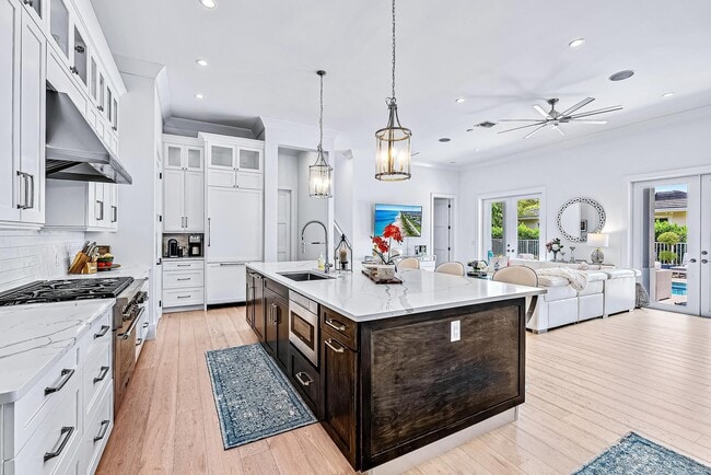 Photo - 2500 Estates Dr