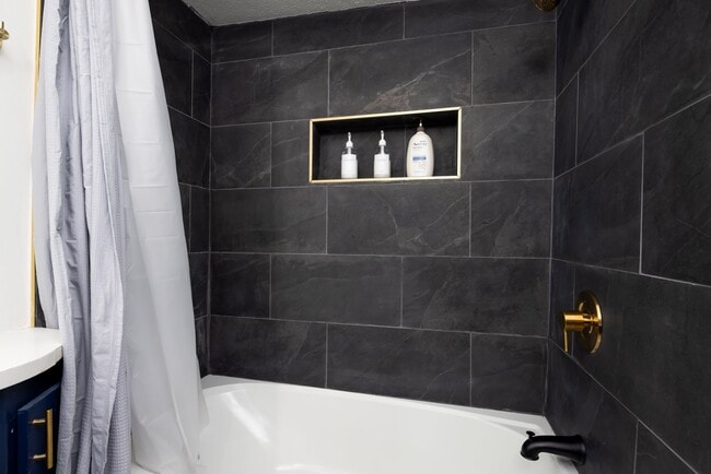 Photo - 7716 Boulder Dr Unit A