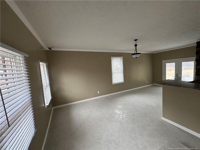 Photo - 1986 Christopher Way