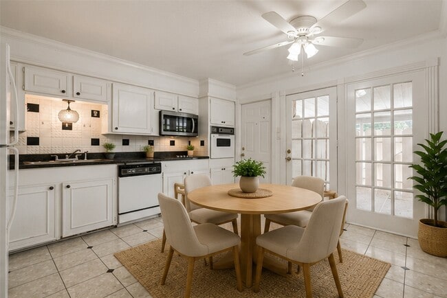 Photo - 7225 Beechnut St Unit D