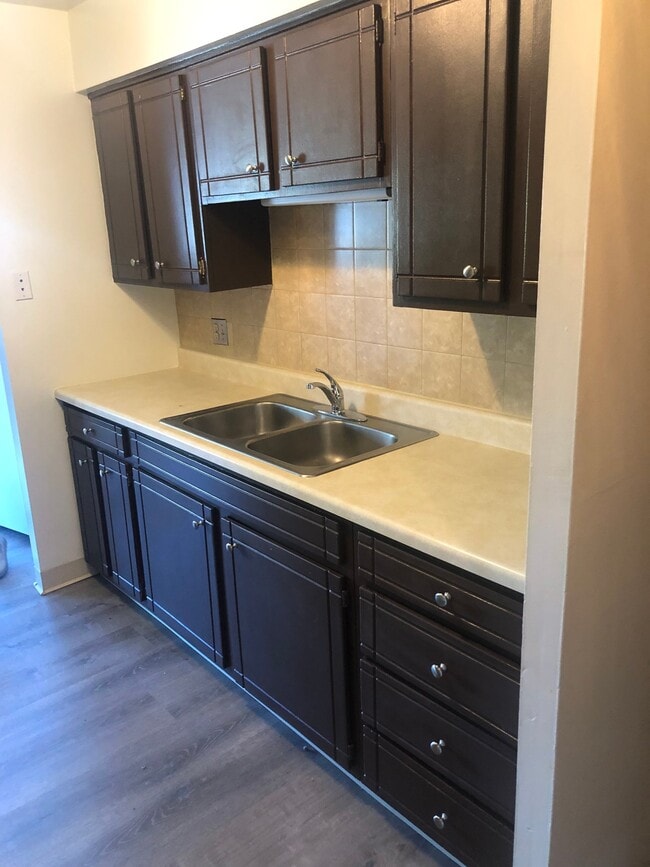 336 N Green Bay Rd Unit 2s