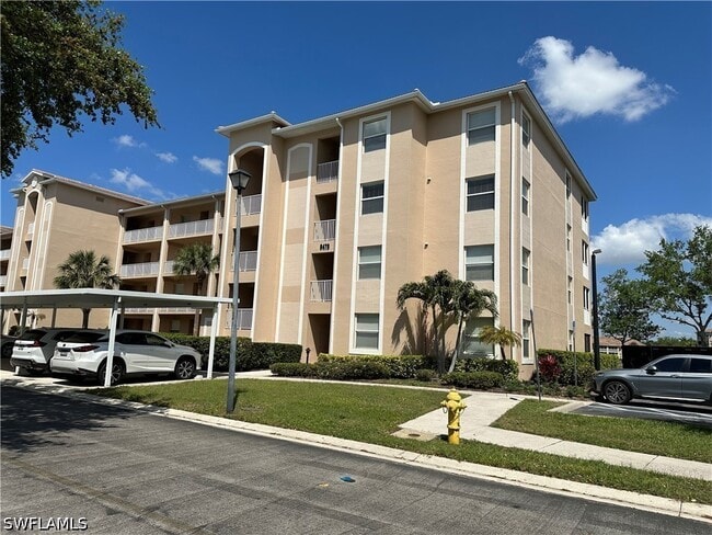 Building Photo - 8470 Kingbird Loop Unit 1027
