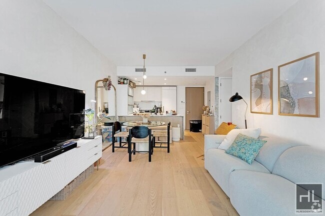 Building Photo - 18TH STREET Unit 204 Rental