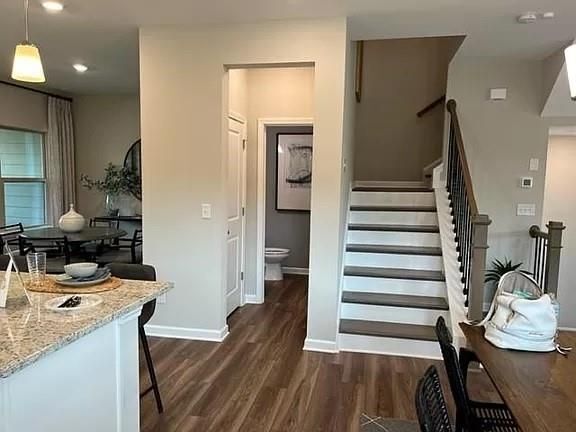 Photo - 705 Brecklin Ln