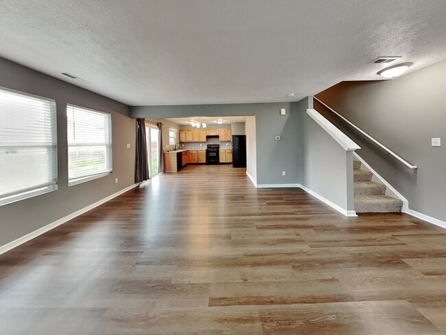 Photo - 2832 Wolfgang Way