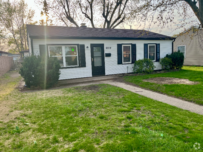 Building Photo - 6514 Ohio Ave Rental