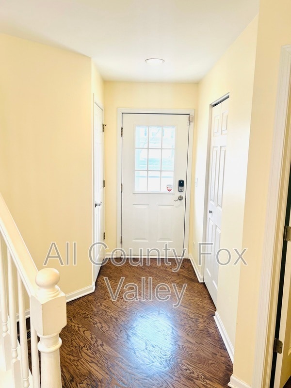 Photo - 2340 Stoughton Cir