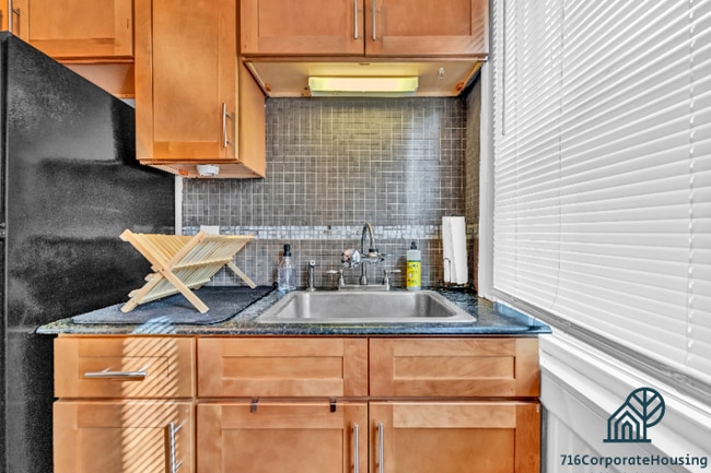 Photo - 1560 Delaware Ave Unit 1