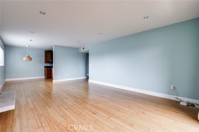 Photo - 6600 Warner Ave Unidad 130