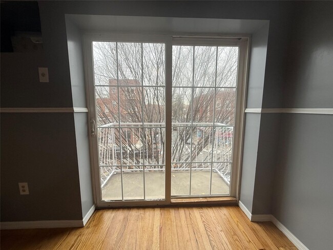 Photo - 35-24-35108 108th St Unidad 3